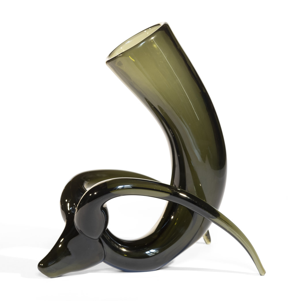 rhyton-surreal-table-analogia-project-04