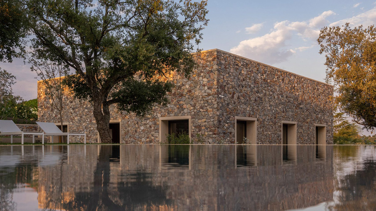 AMBIENTES | Casa de Piedra por Tuñón Arquitectos