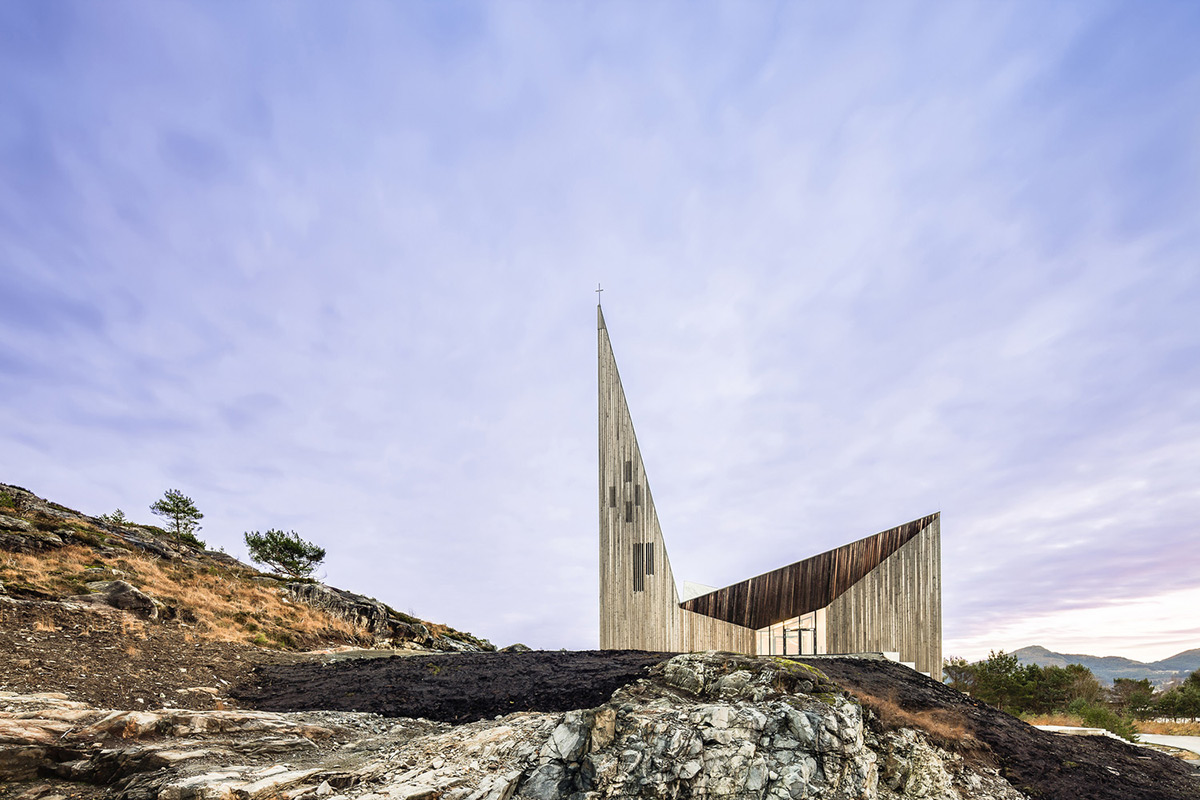 Community-Church-Knarvik-Reiulf-Ramstad-Arkitekter-07