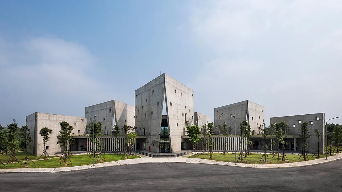 Viettel-Offsite-Studio-Vo-Trong-Nghia-Architects-Hiroyuki-Oki-04