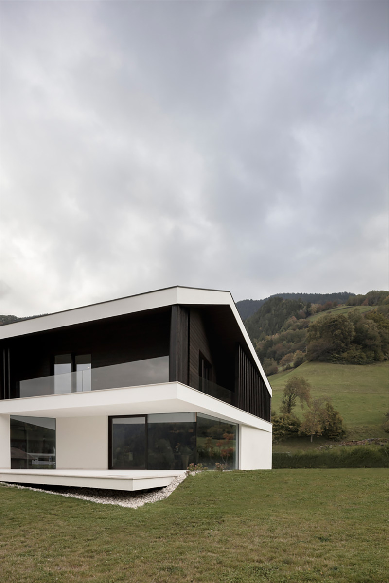 La-Casa-Pura-Perathoner-Architects-Aldo-Amoretti-05