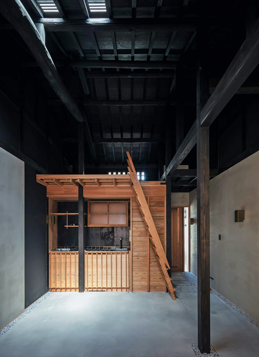 Terrace-House-near-Demachiyanagi-Atelier-Luke-Yohei-Sasakura-01